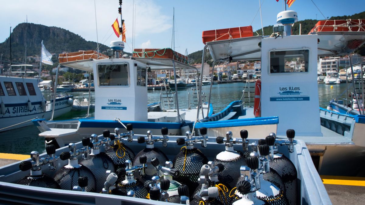 BARCOS